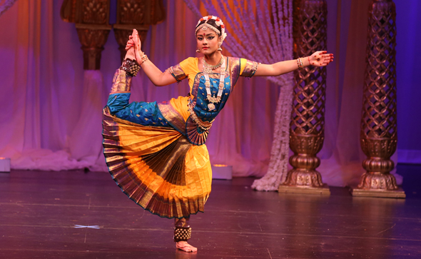 Indian Female Performing Bharathanatyam Doing Action Stock Photo 187599095  | Shutterstock